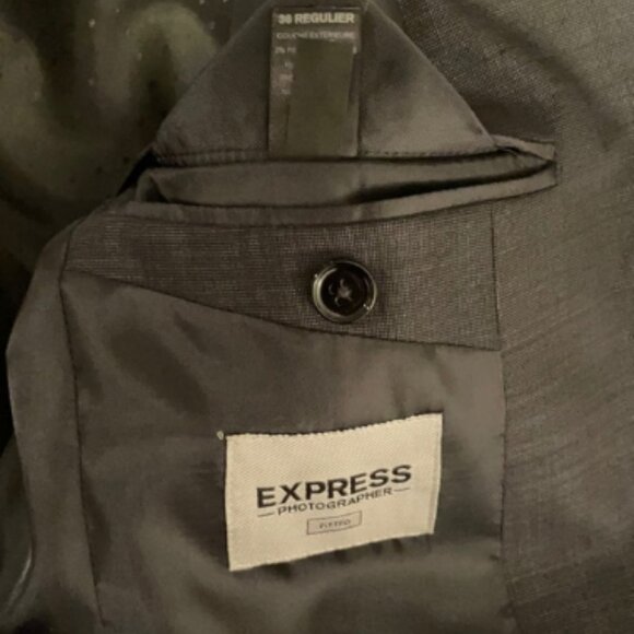 Men’s Express photographer dark charcoal suit - Picture 2 of 5